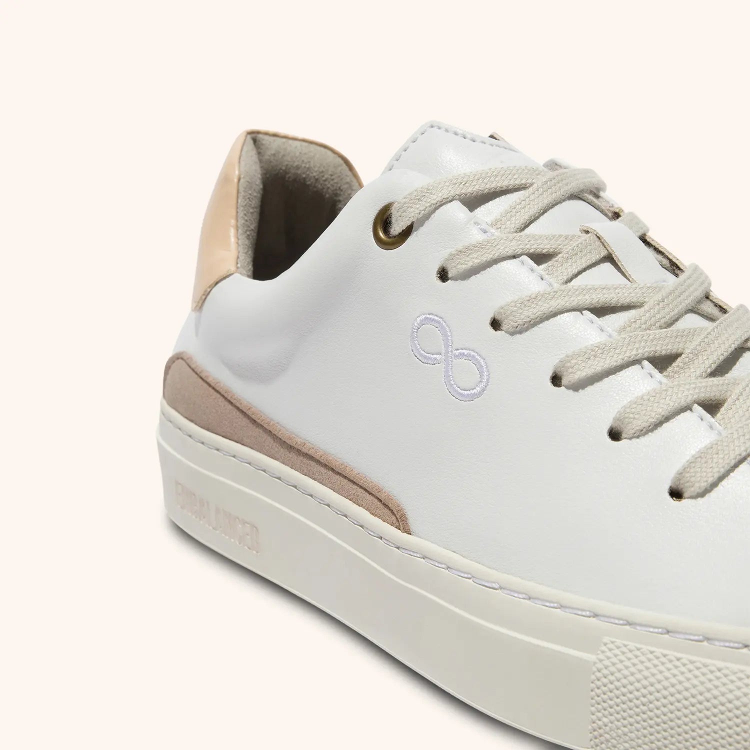 AppleSkin Sneaker – Weiß/Beige